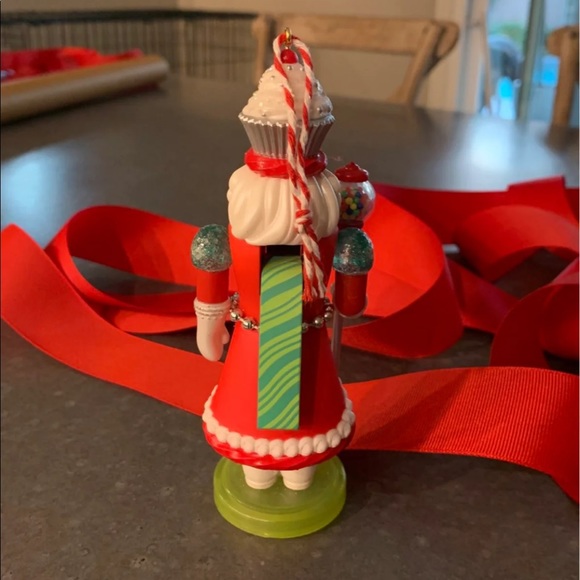 Hallmark Keepsake Ornament - Picture 2 of 7